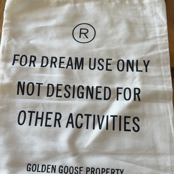 Golden goose running black - Picture 6 of 7